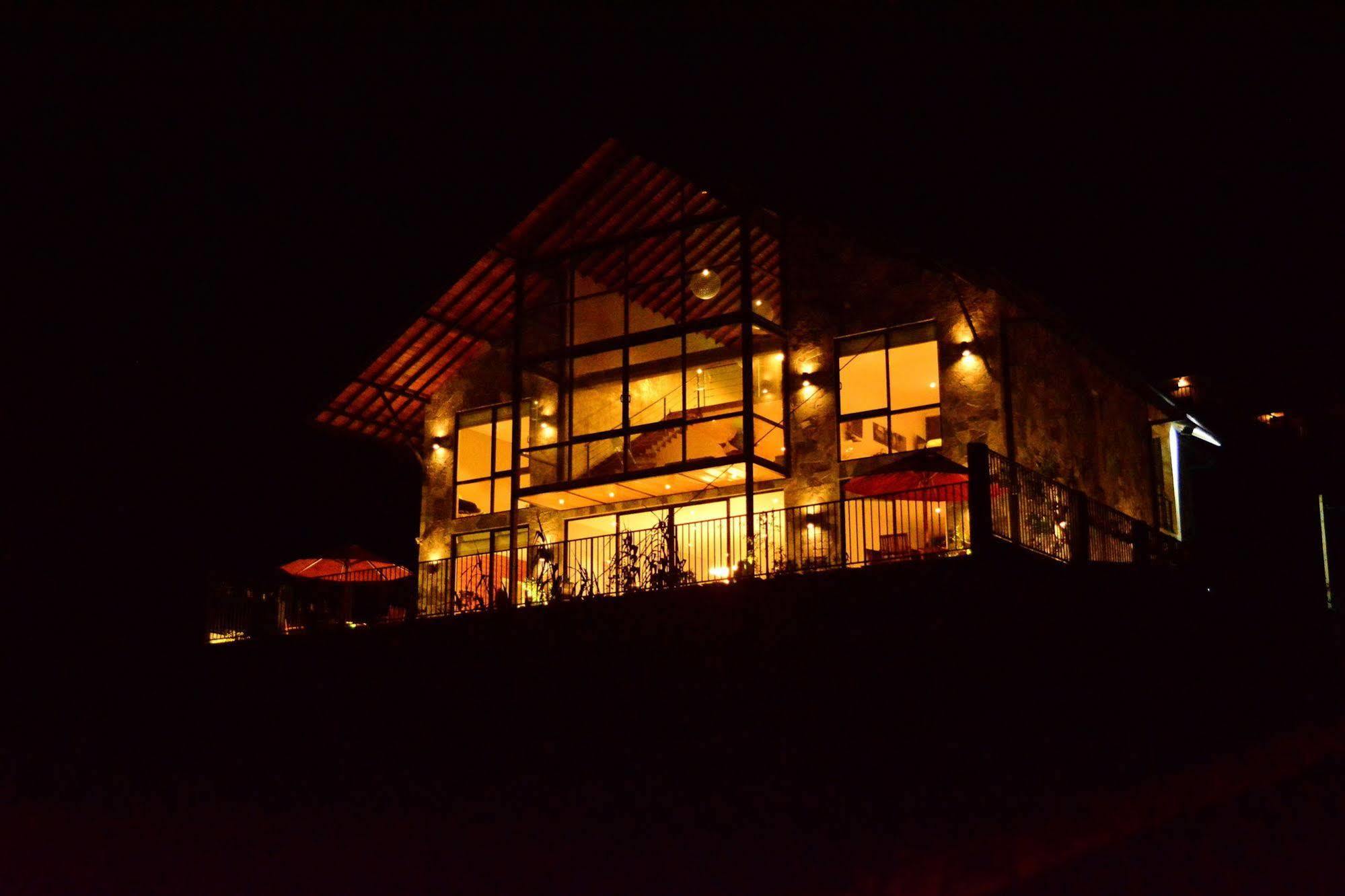 Highland Stonehouse Luxury Boutique Hotel Нувара-Элия Экстерьер фото